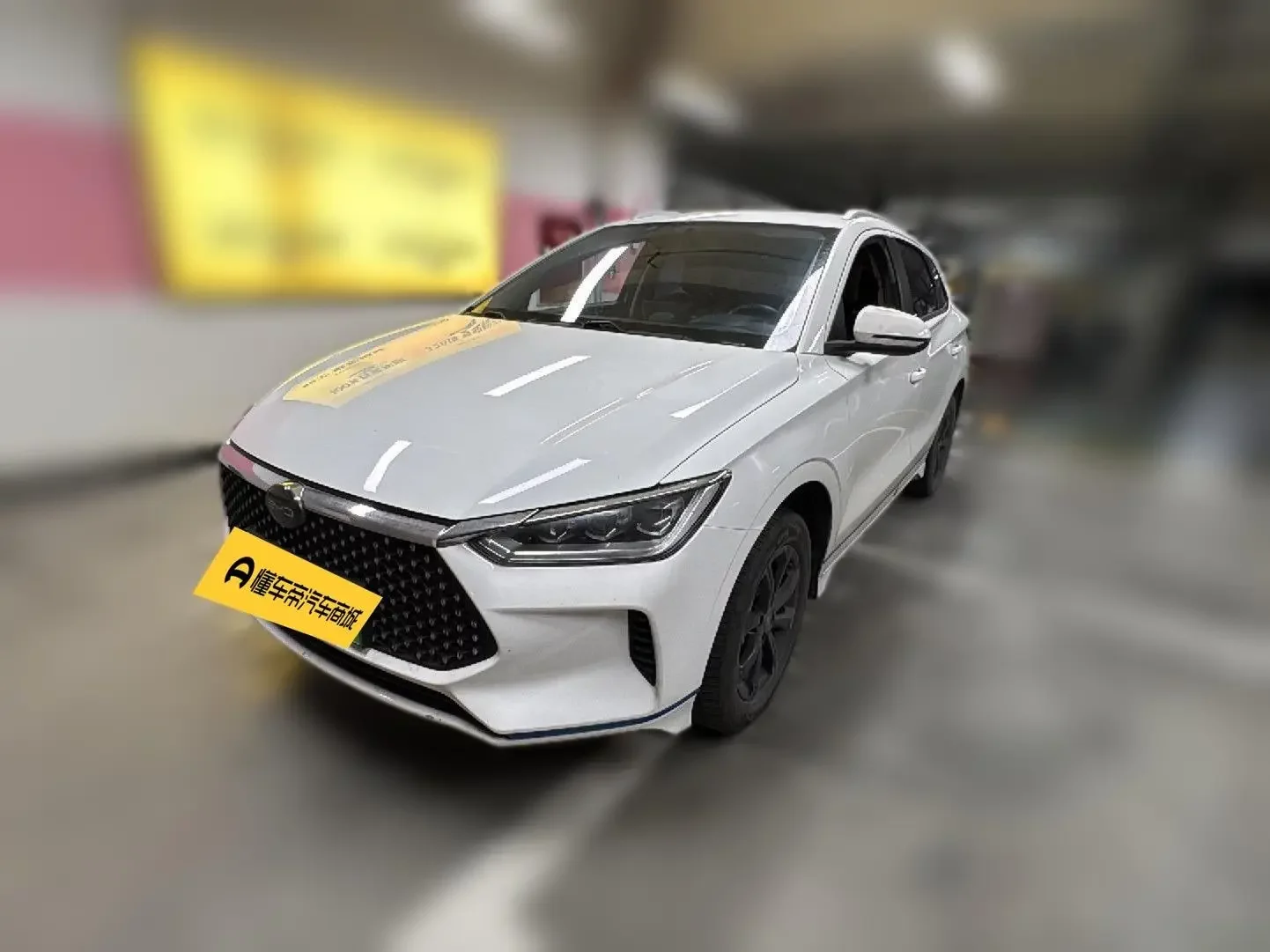 BYD e2