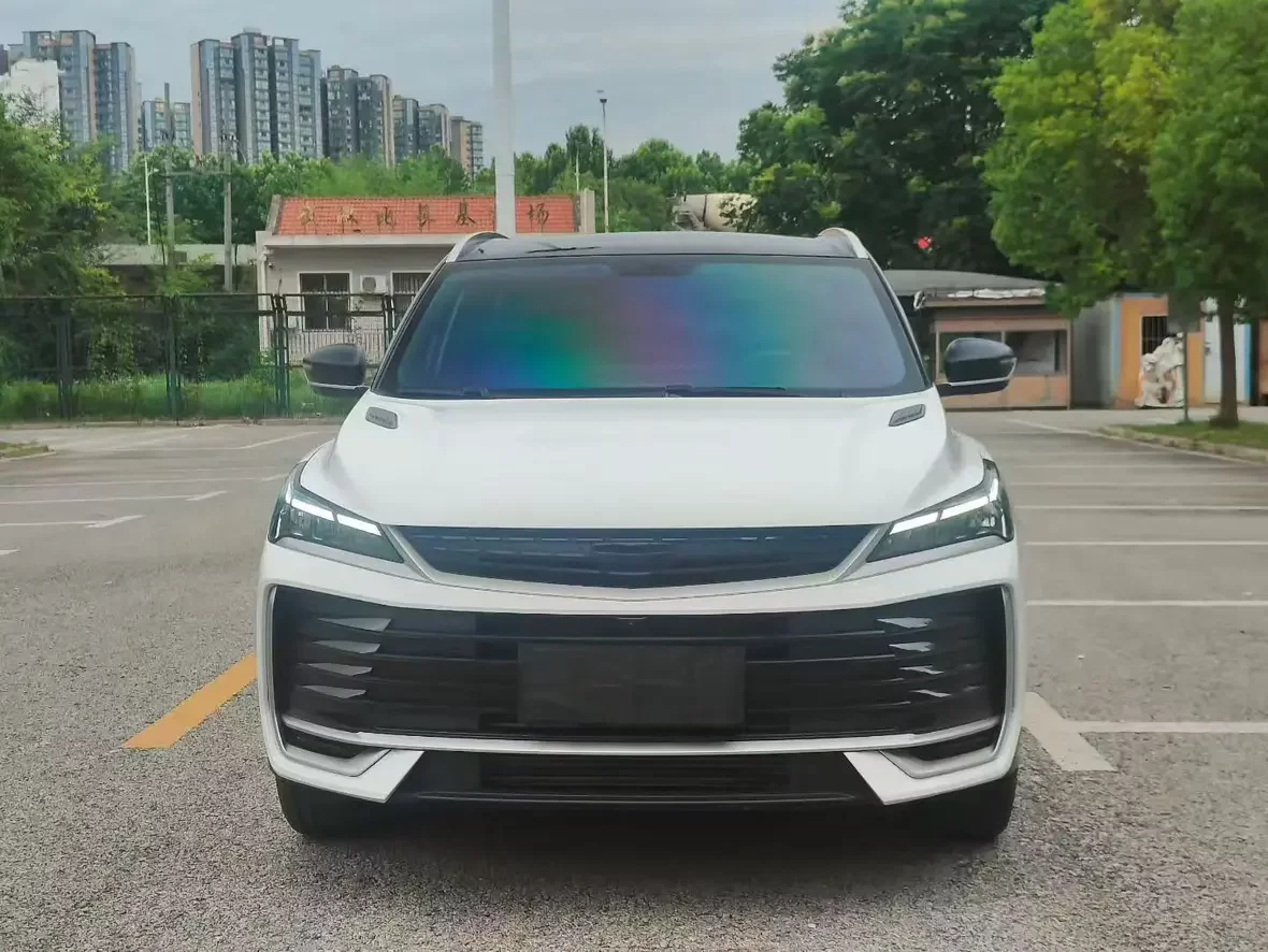Geely Coolray SX11