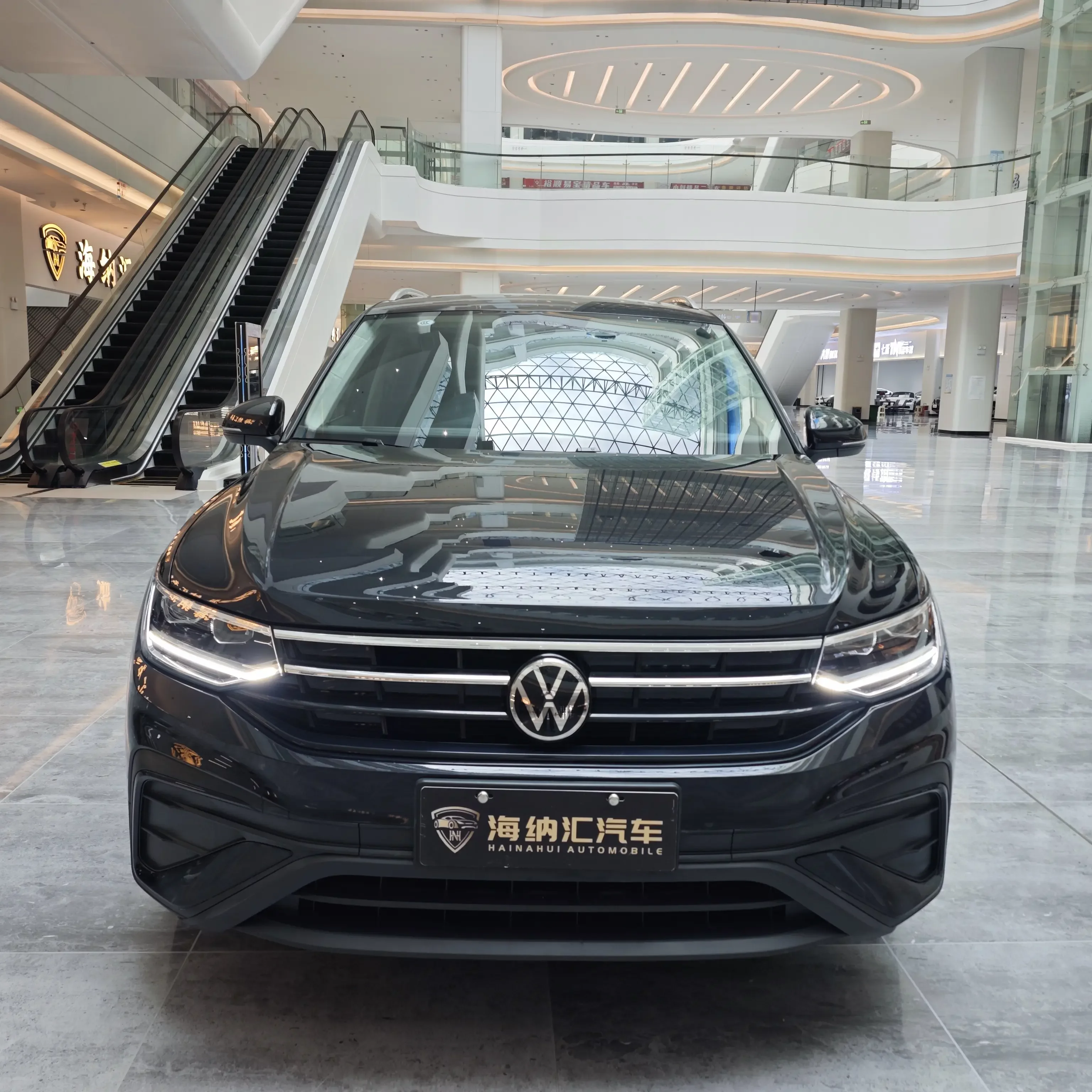 Volkswagen Tiguan L