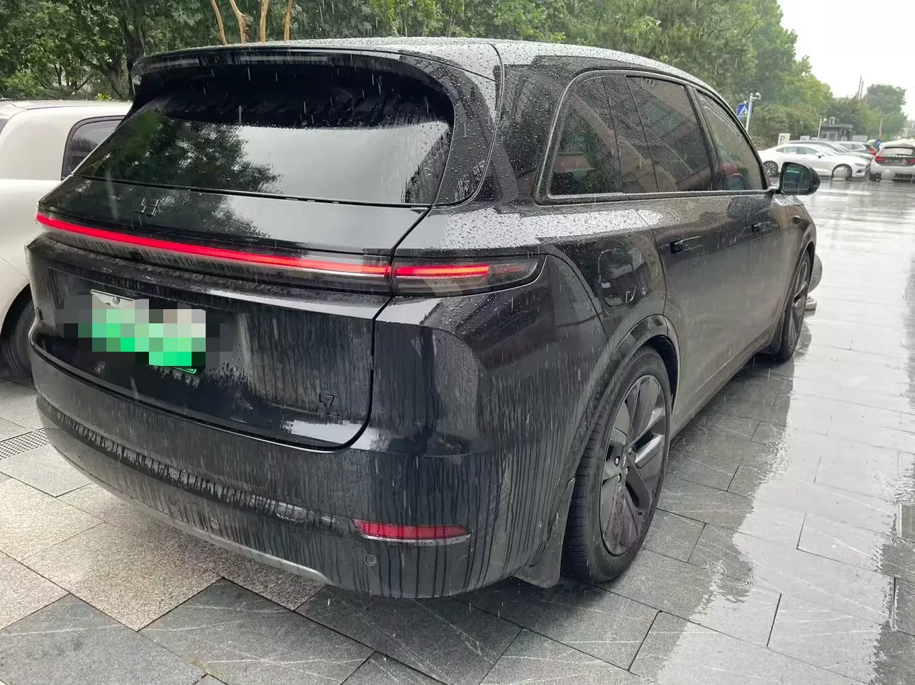 Lixiang L7