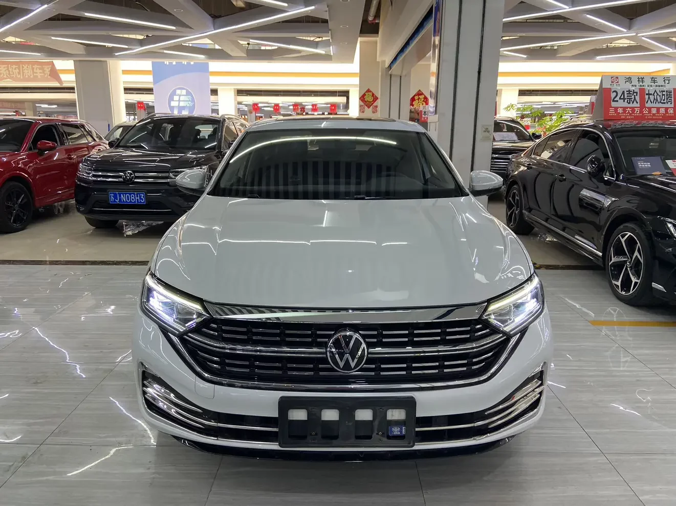 Volkswagen Sagitar