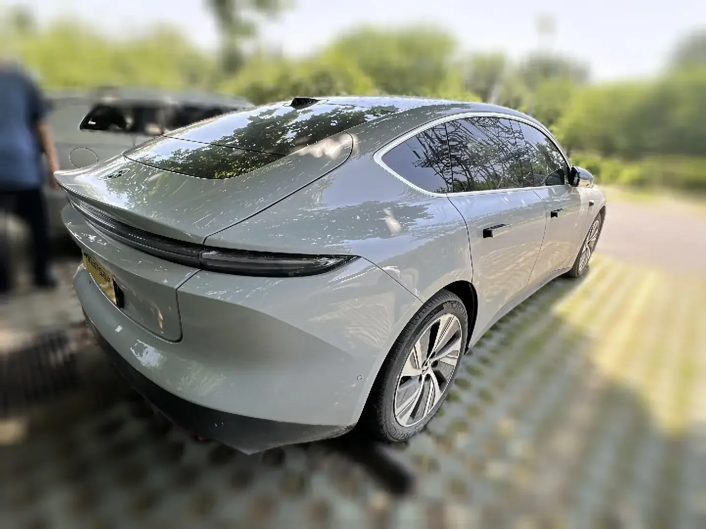 NIO ET5