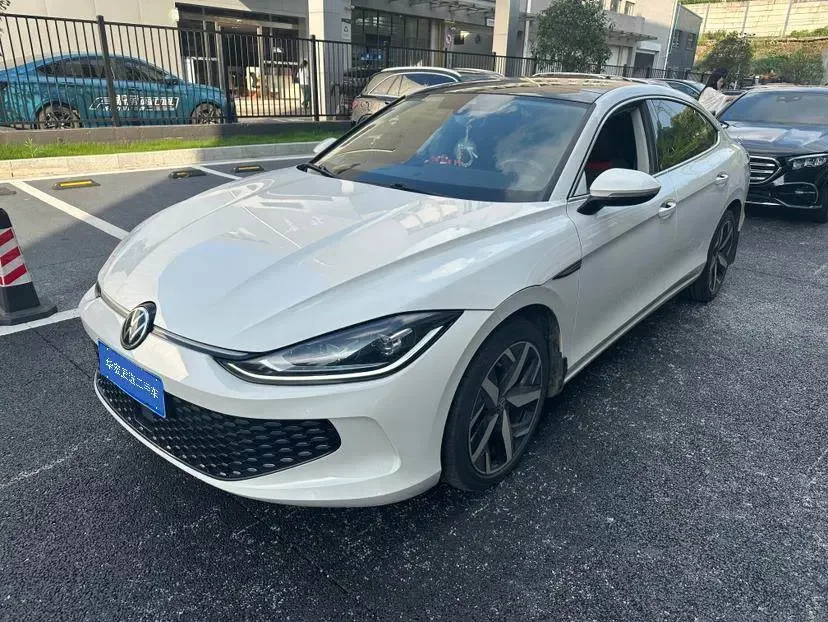 Volkswagen Lamando