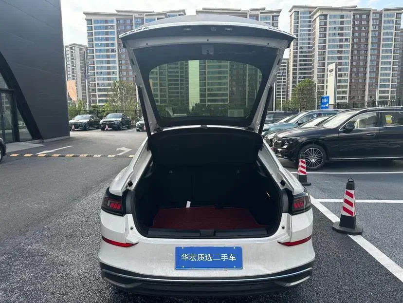 Volkswagen Lamando