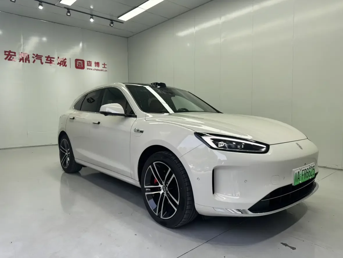 AITO M5