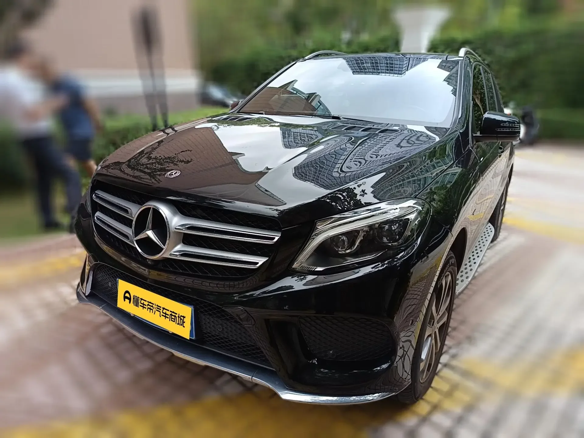 Mercedes-Benz GLE (Imported)