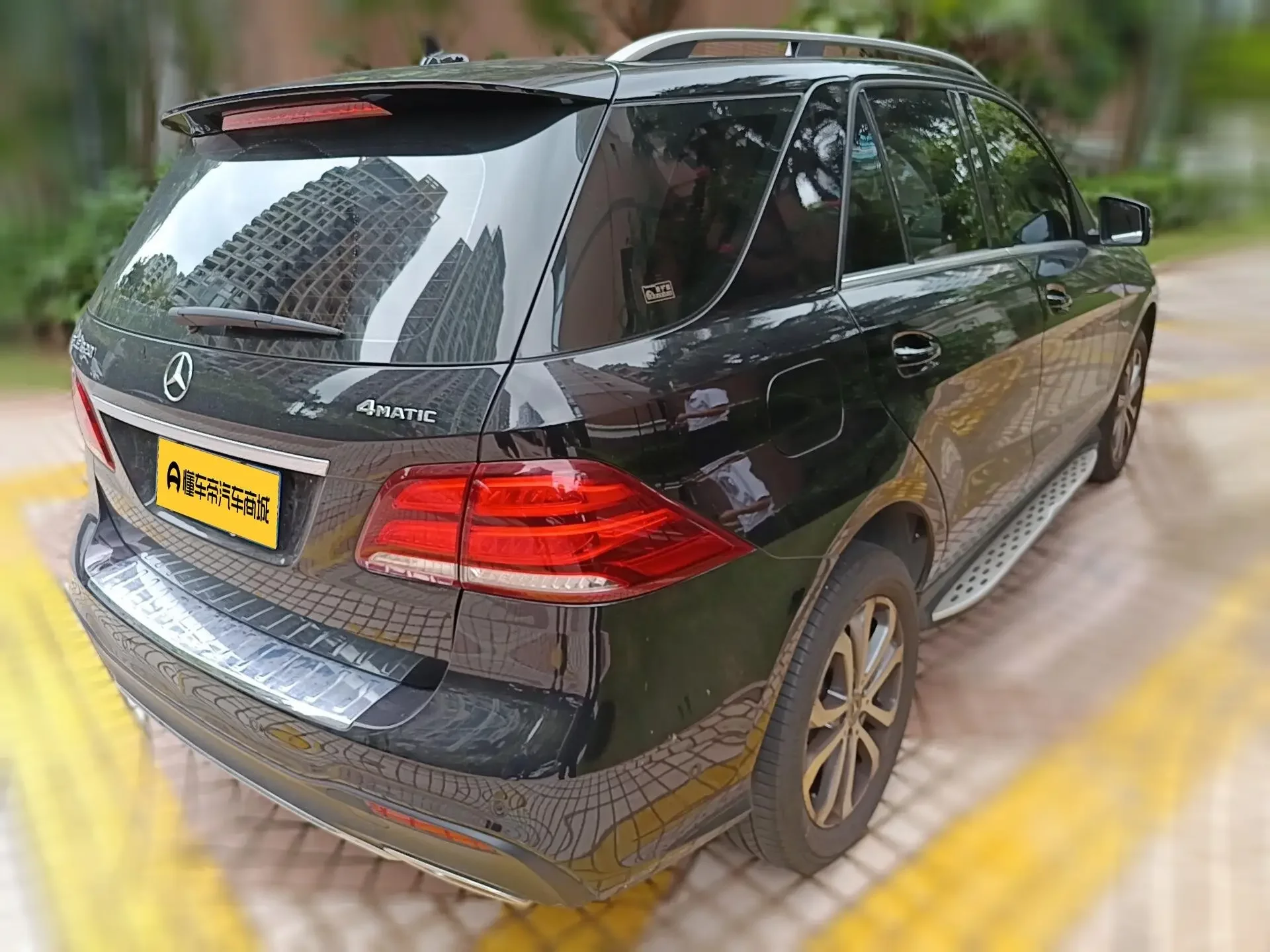 Mercedes-Benz GLE (Imported)