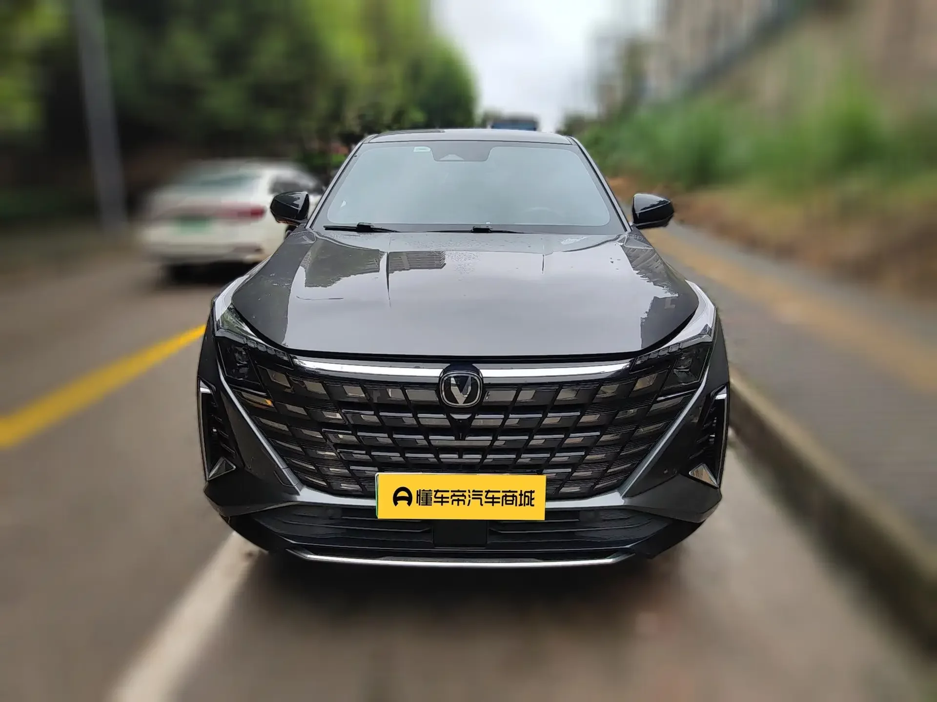 Changan UNI-Z PHEV