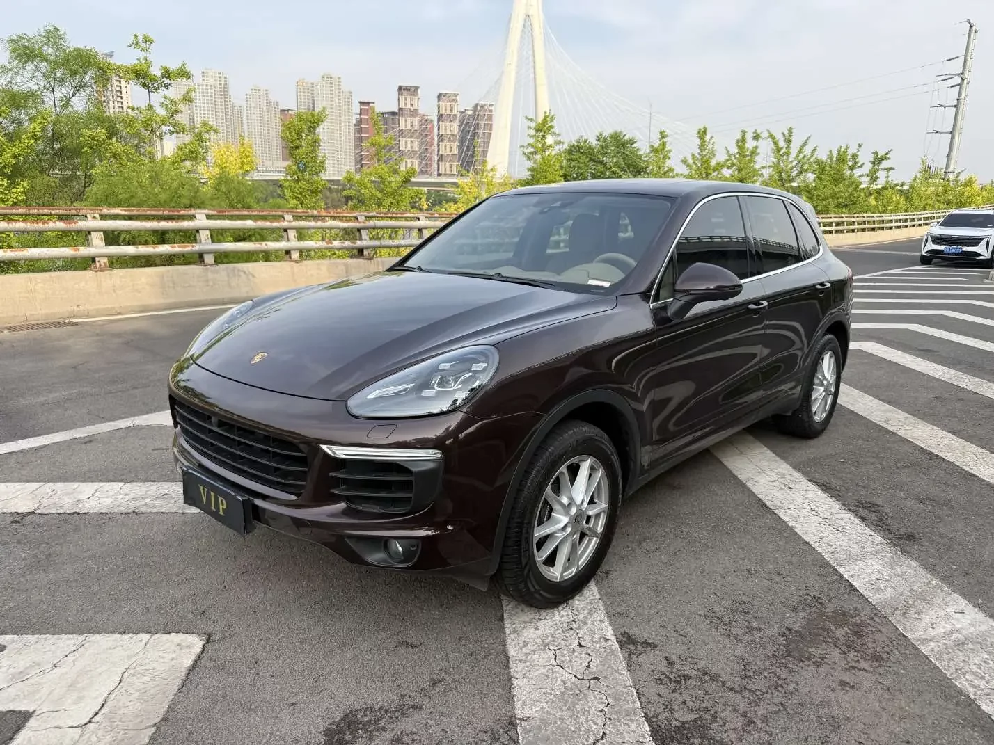 Porsche Cayenne  из Китая