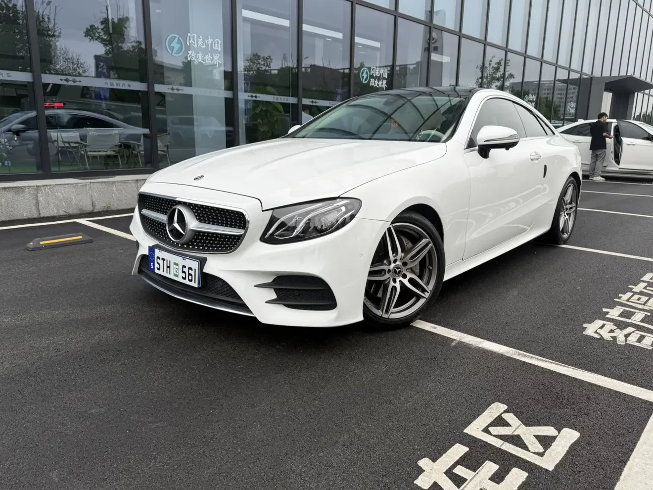 Mercedes-Benz E-Class  из Китая