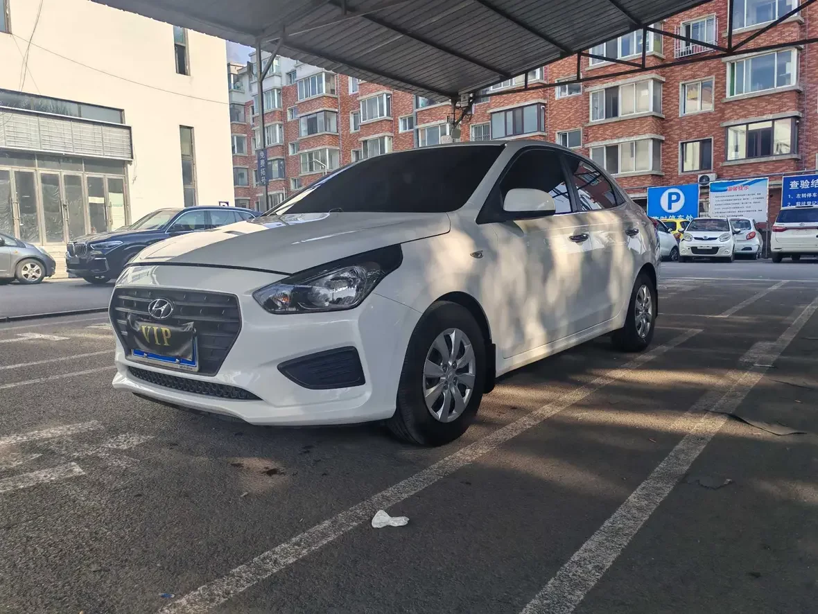 Hyundai Verna