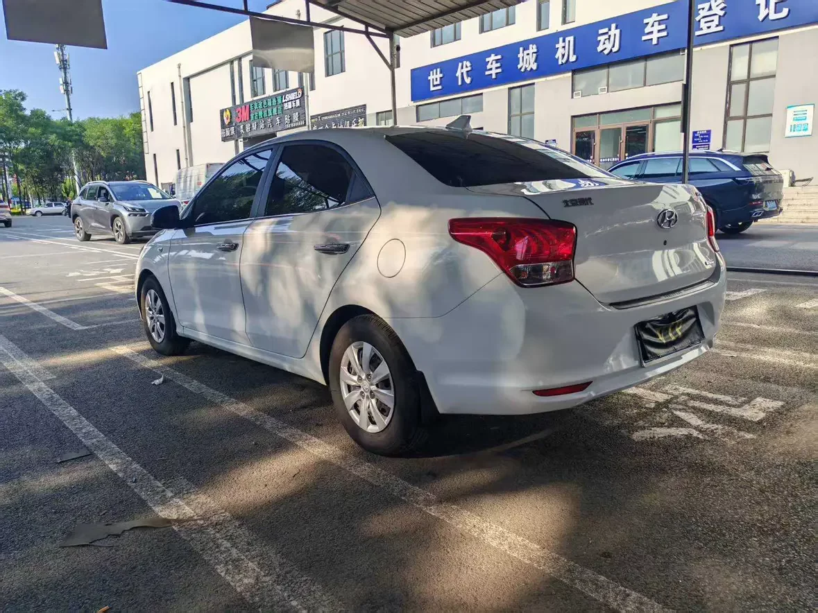 Hyundai Verna