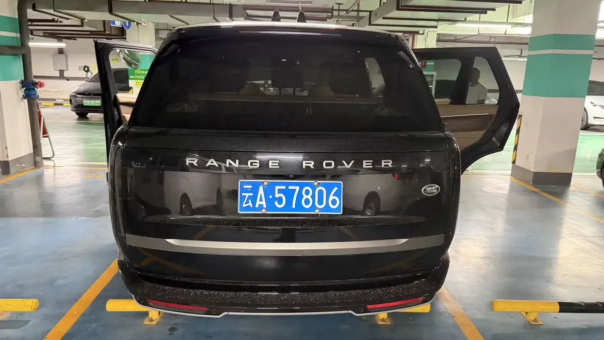 Land Rover range rover