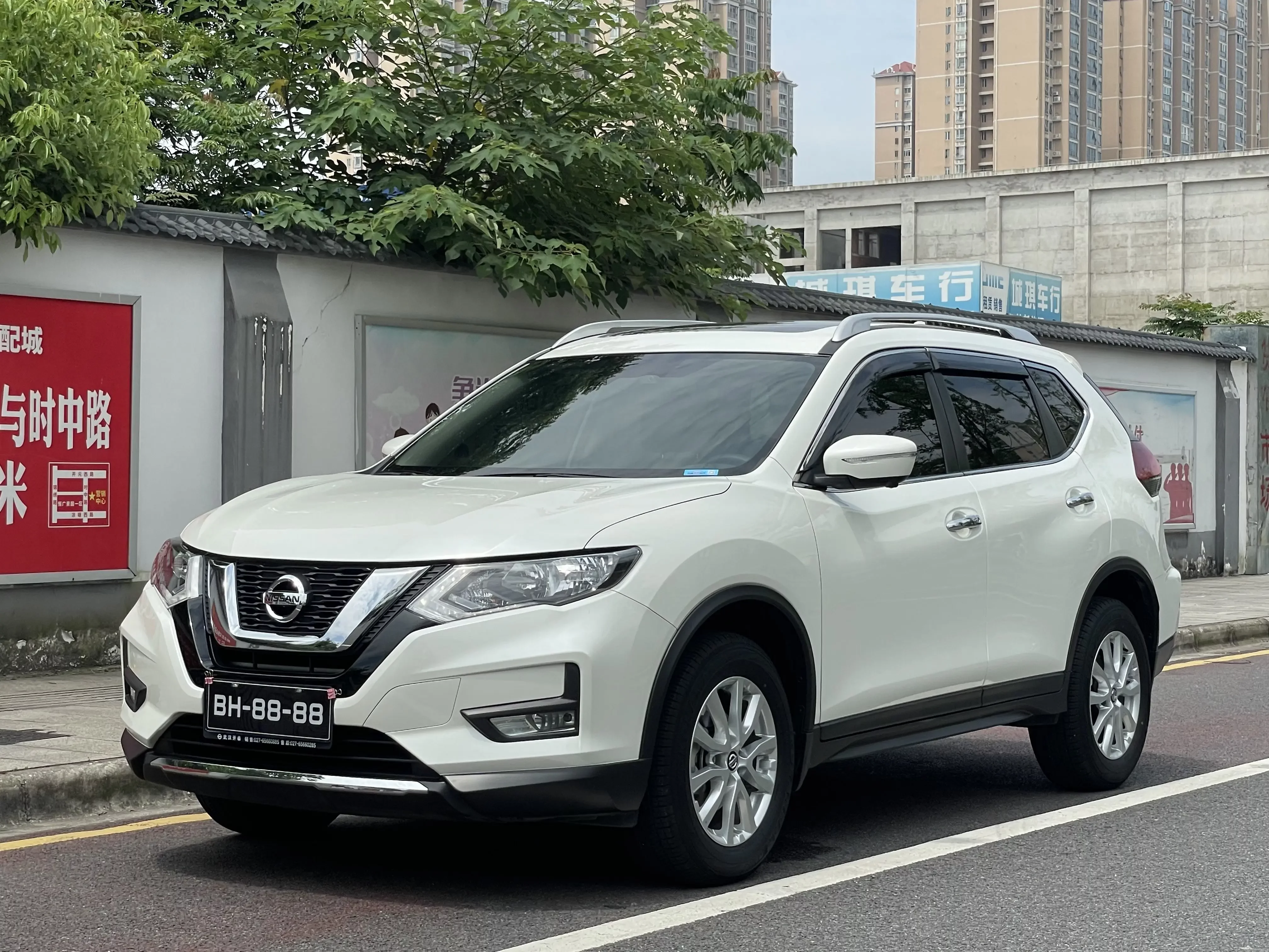 Nissan X-Trail (Qijun)  из Китая