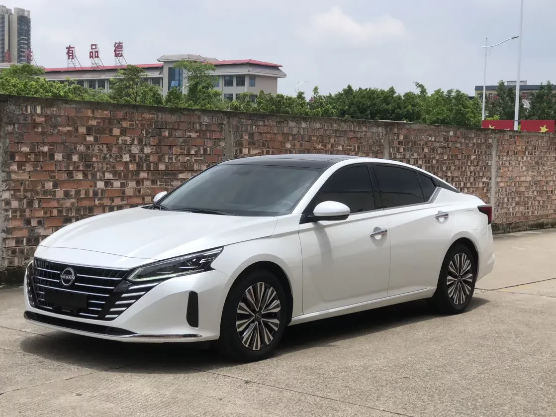 Nissan Altima (Teana)  из Китая