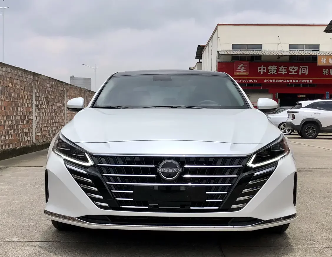 Nissan Altima (Teana)  из Китая