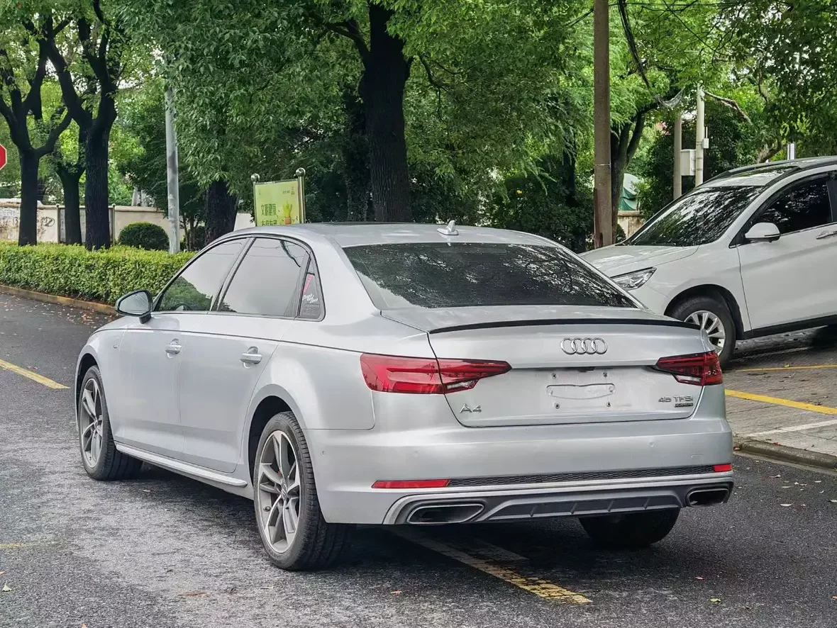 Audi A4L