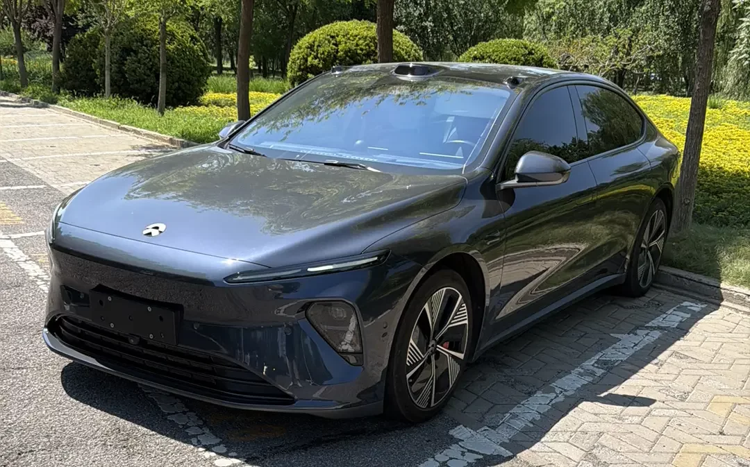 NIO ET7  из Китая