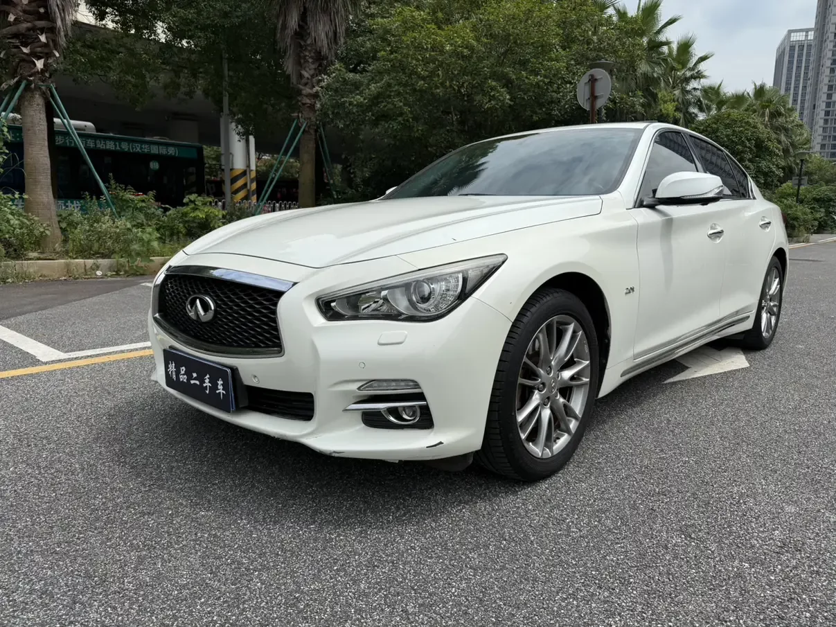 Infiniti Q50L  из Китая