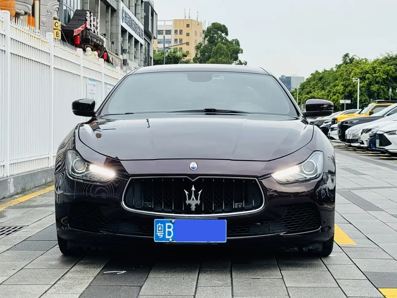 Maserati Ghibli  из Китая