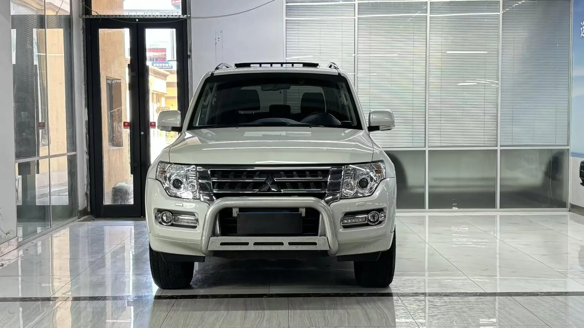 Mitsubishi Pajero  из Китая