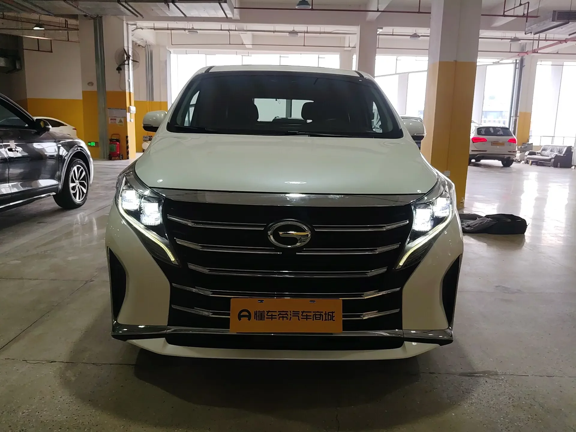 GAC Trumpchi M8