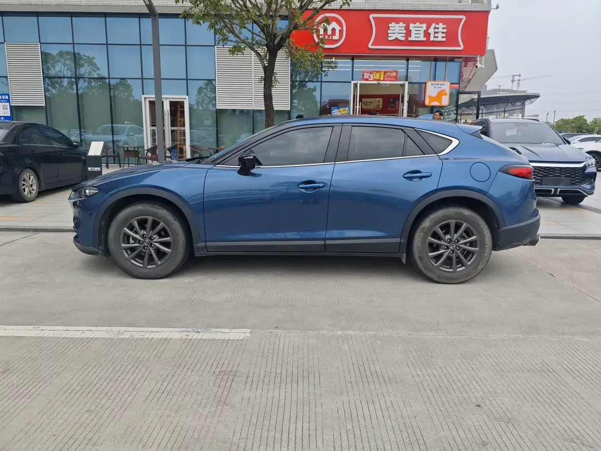Mazda CX-4