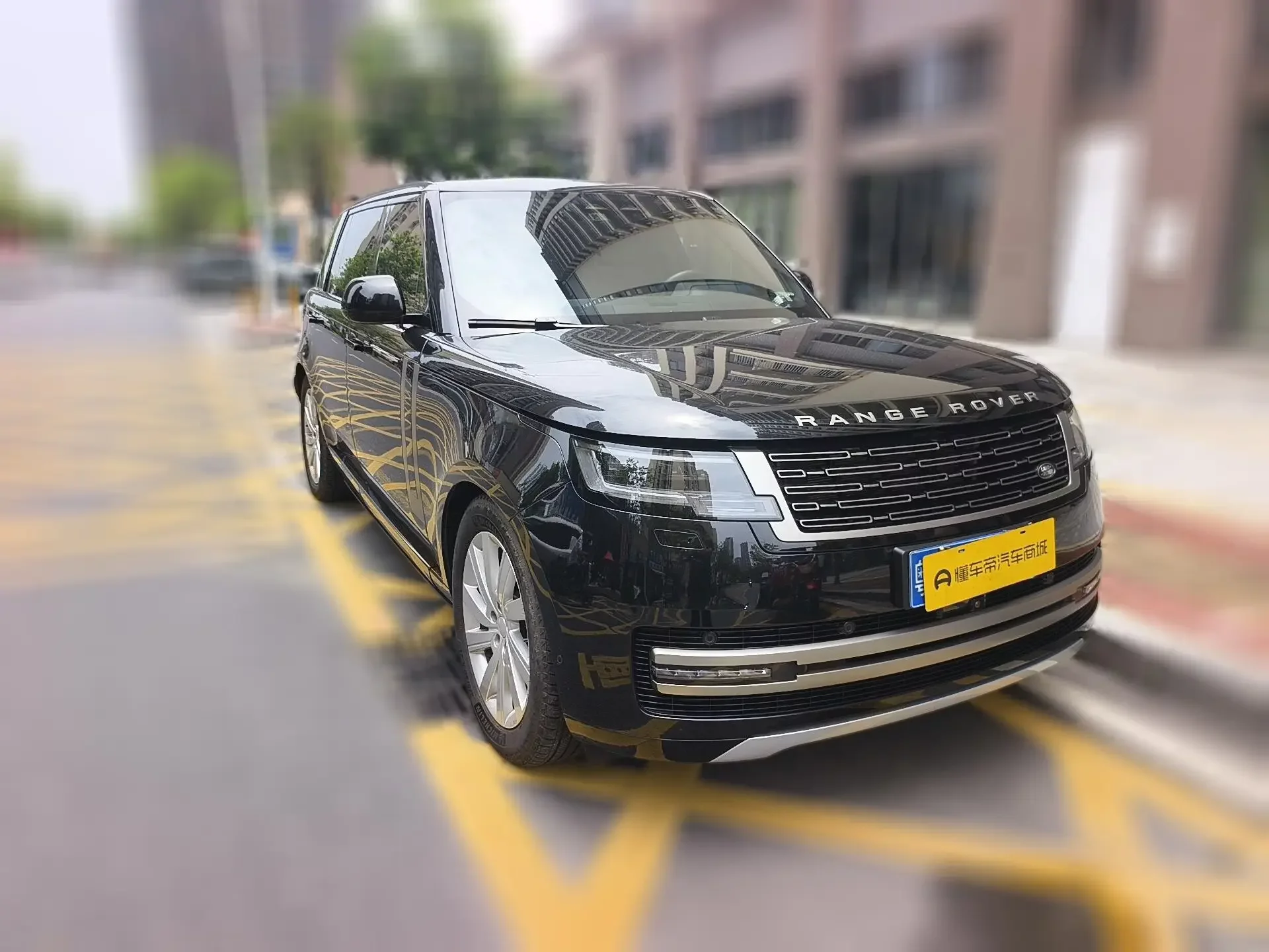 Land Rover range rover