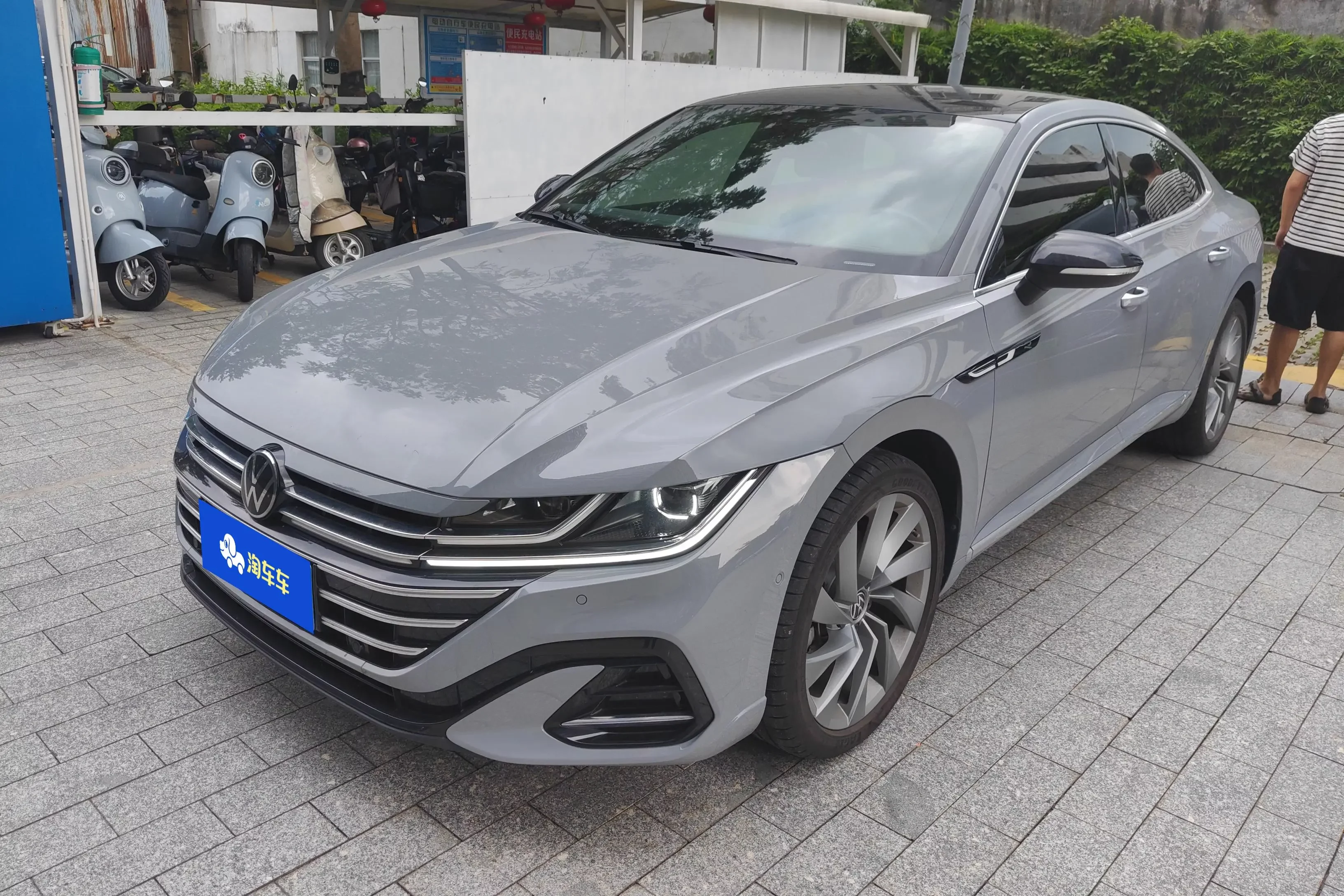 Volkswagen Arteon