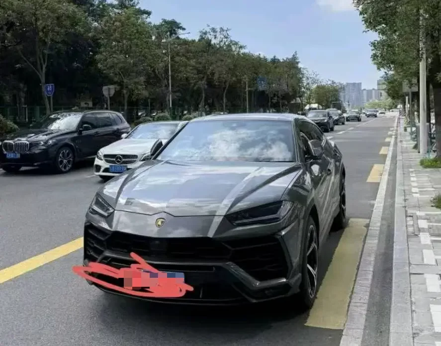 Lamborghini Urus
