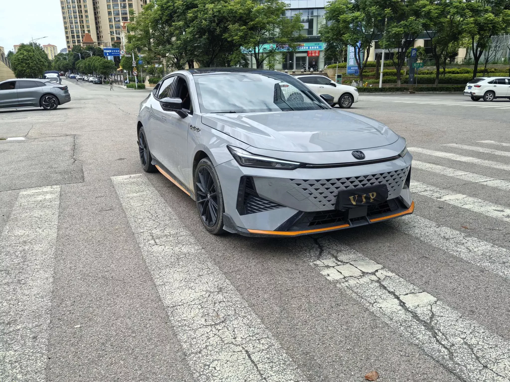 Changan UNI-V