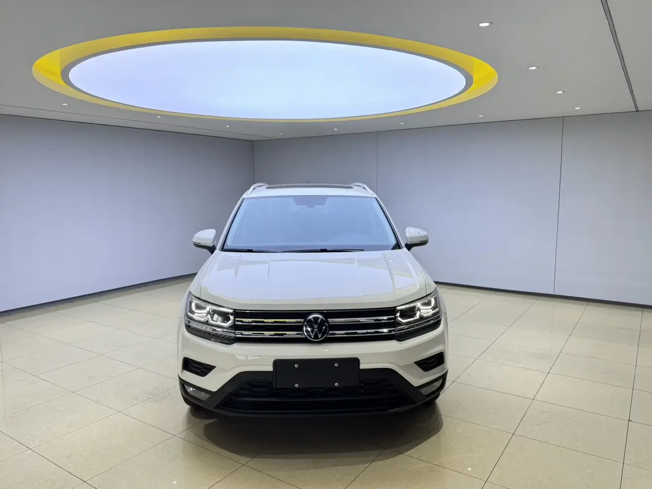 Volkswagen Tharu