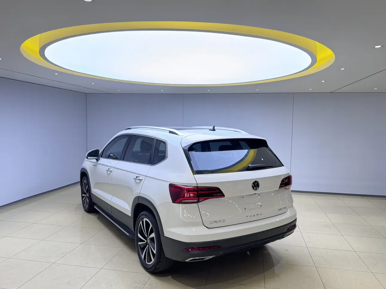 Volkswagen Tharu