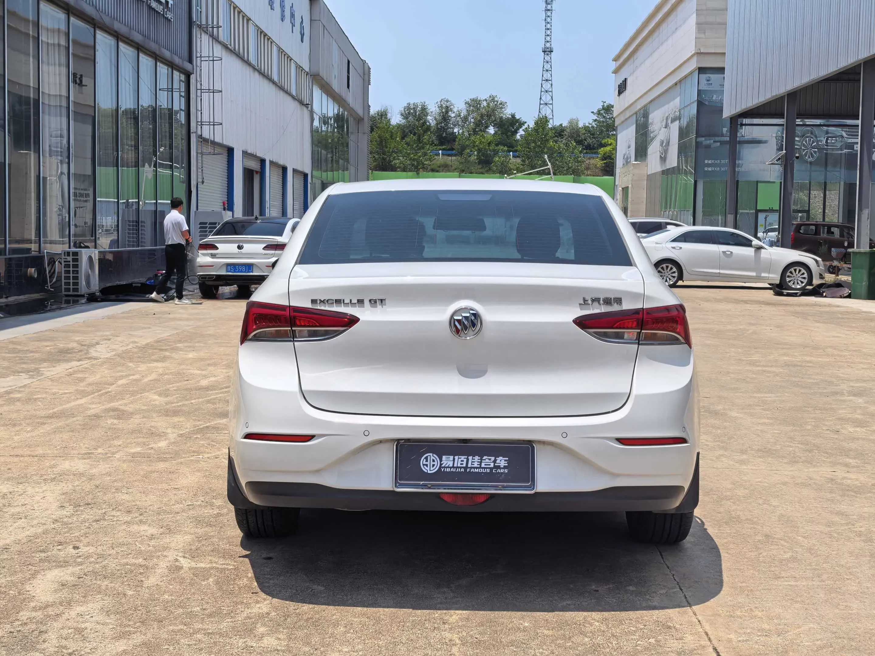 Buick Yinglang