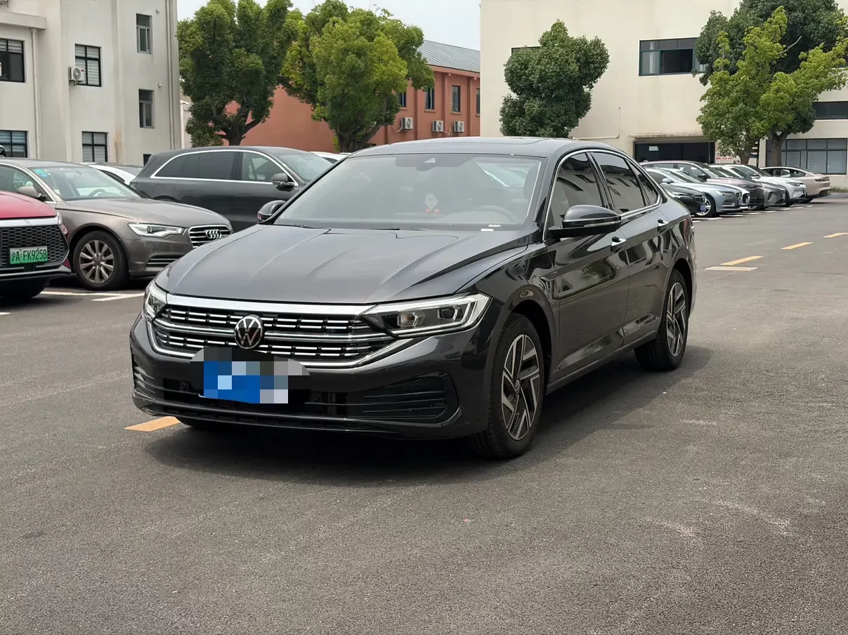 Volkswagen Sagitar