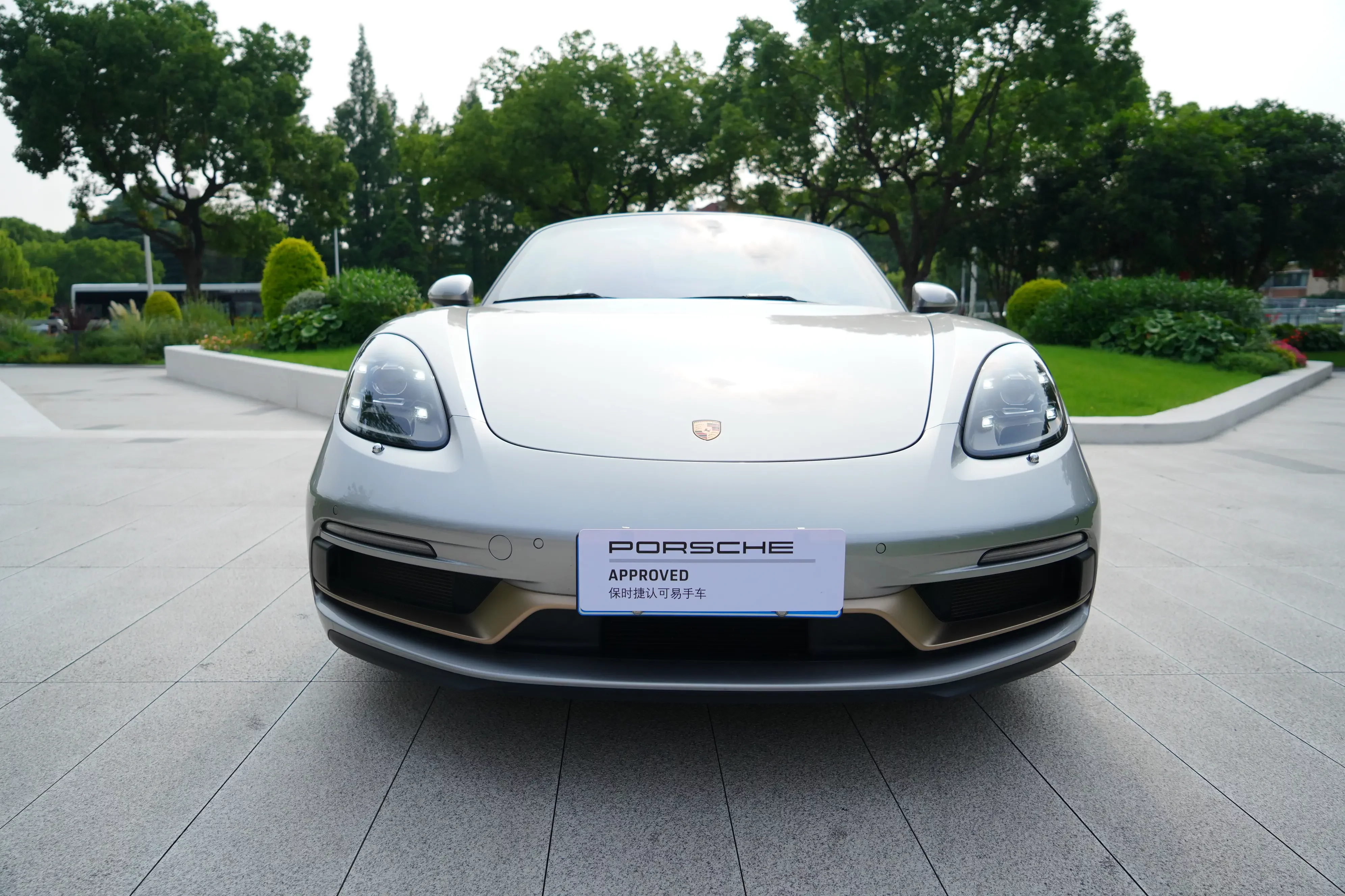 Porsche 718