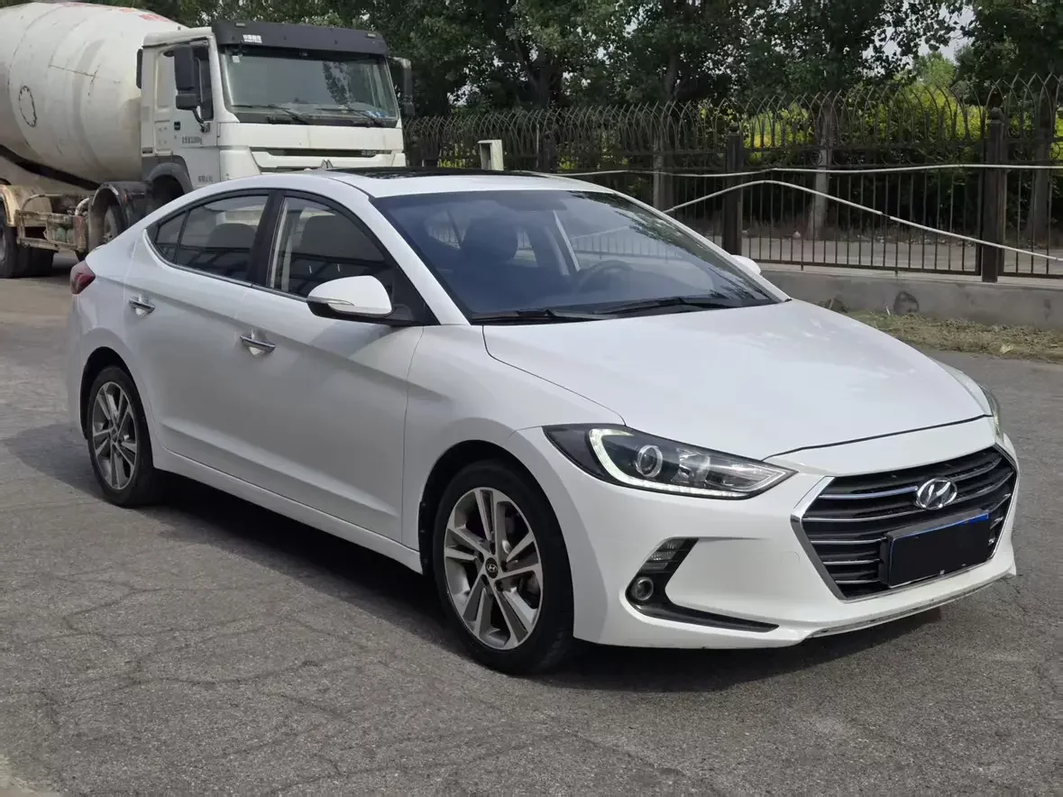 Hyundai lead