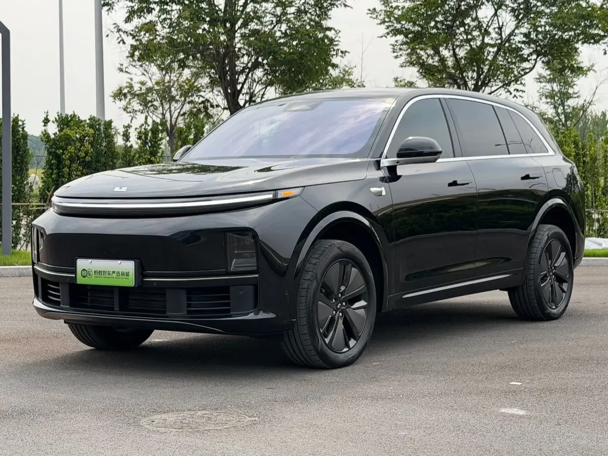 Lixiang L7