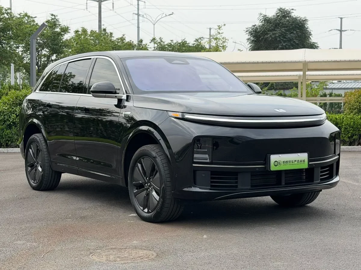 Lixiang L7