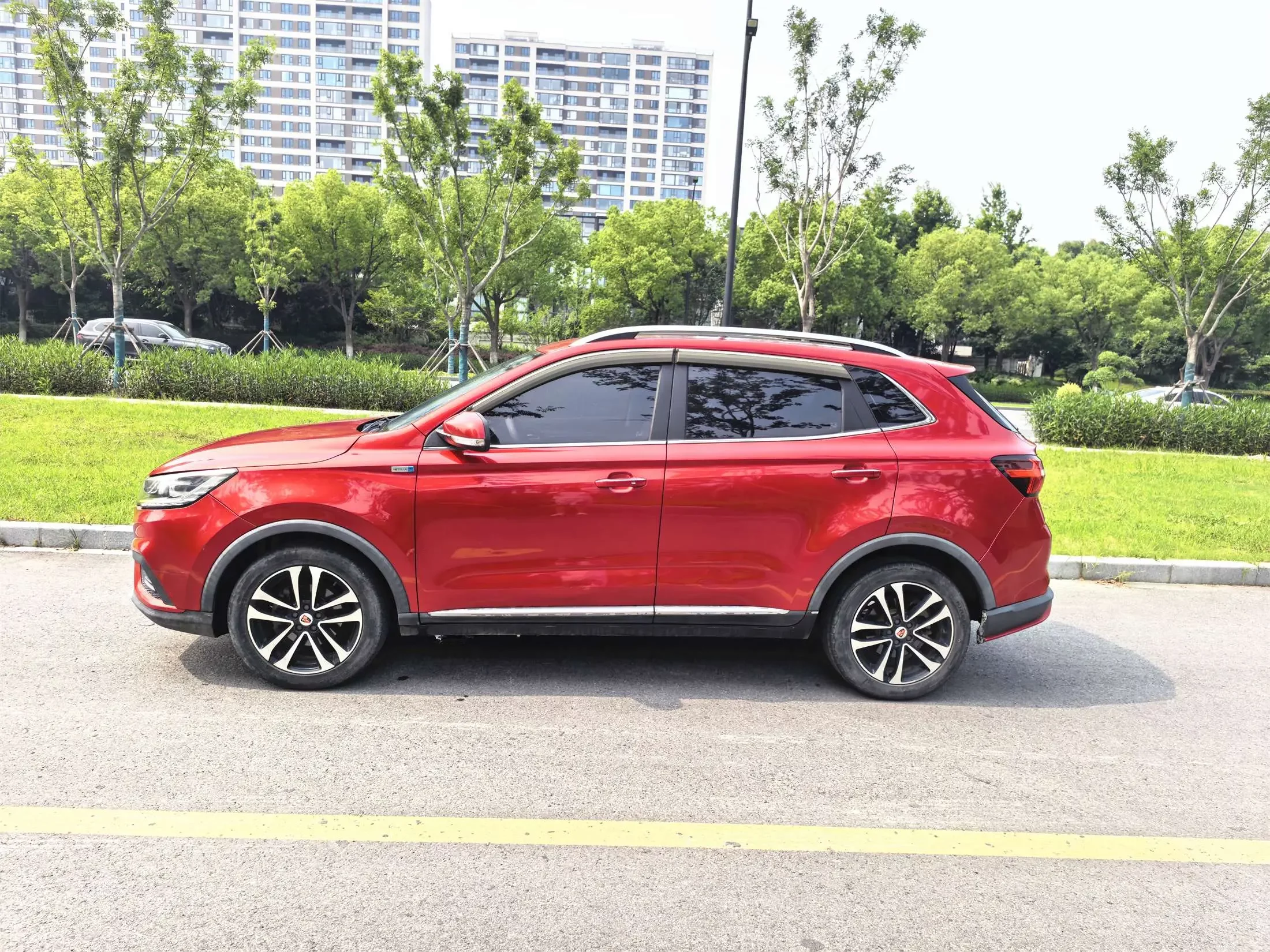 Roewe RX3