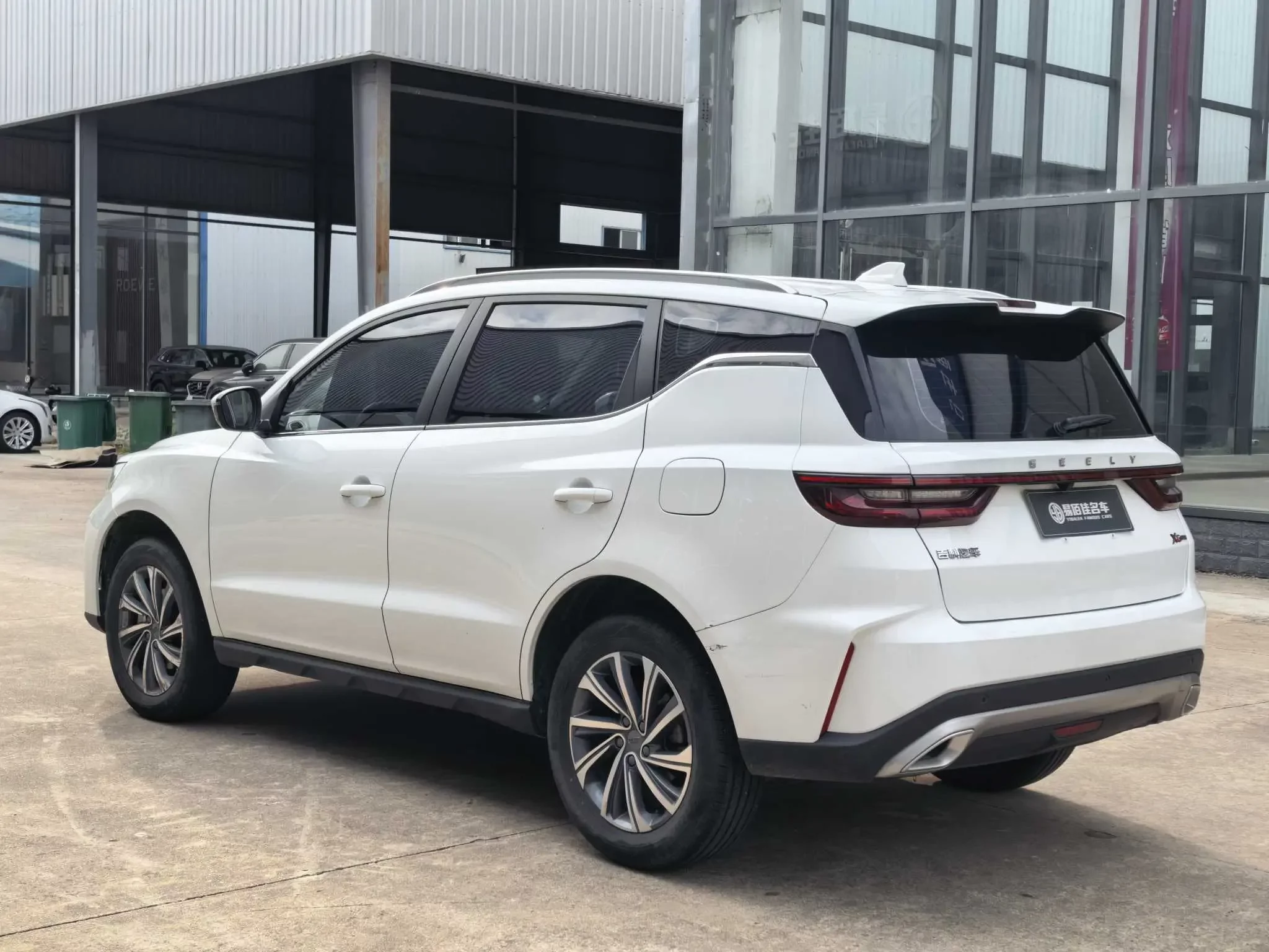 Geely Vision X6