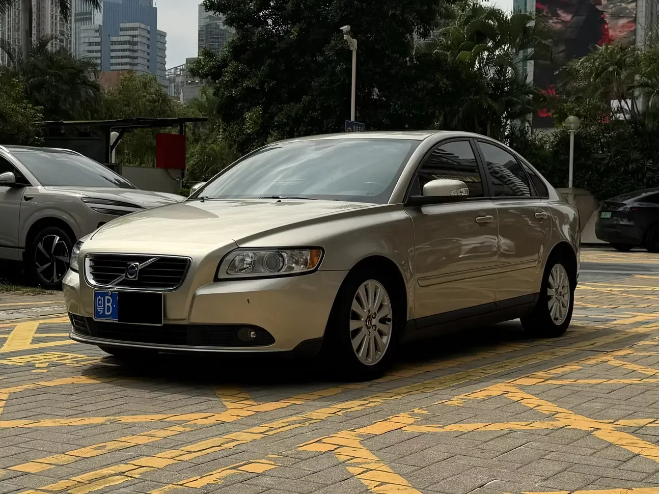 Volvo S40