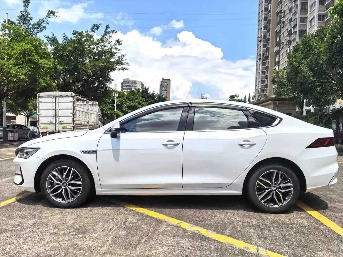 BYD Qin PLUS EV