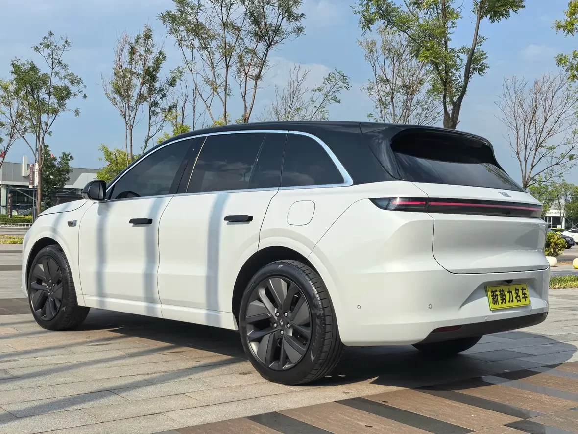 Lixiang L6