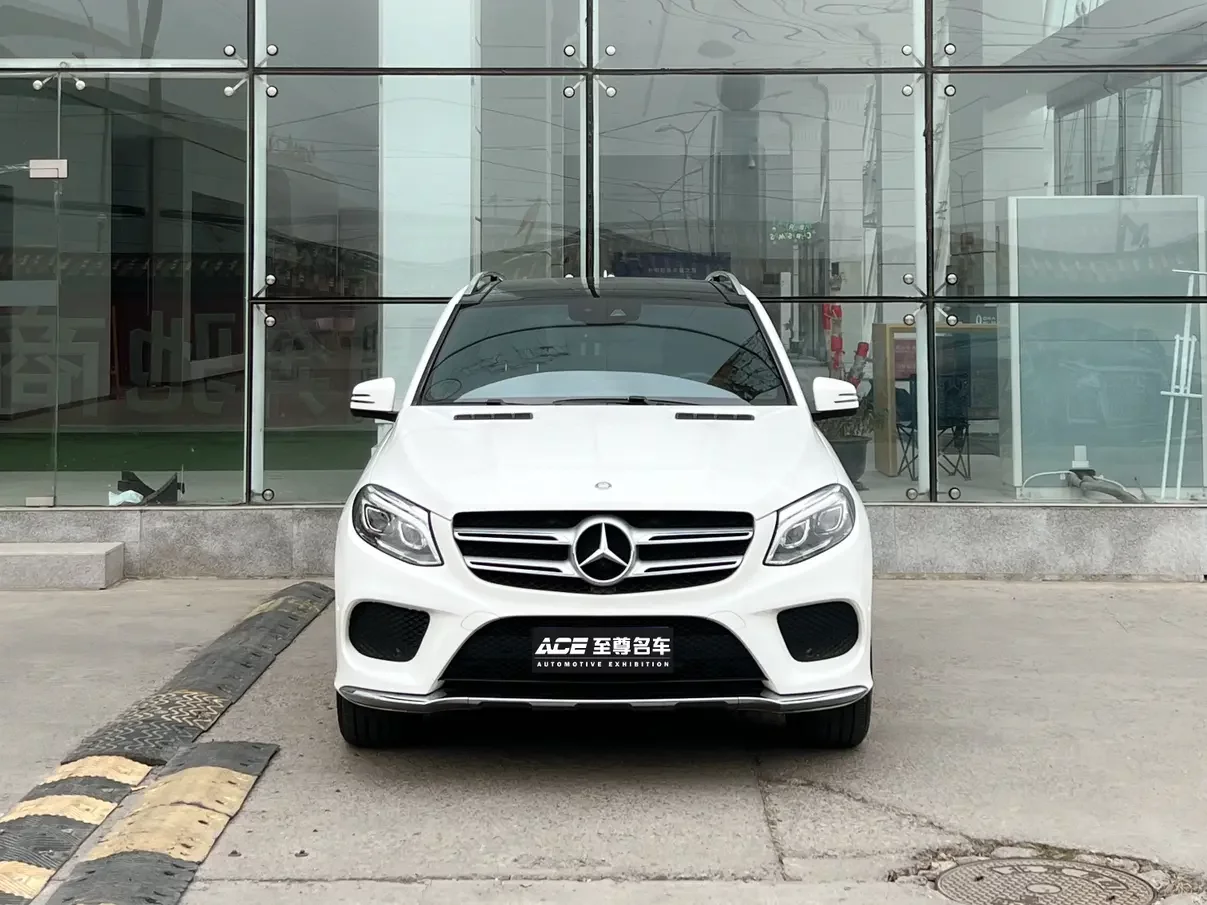 Mercedes-Benz GLE (Imported)