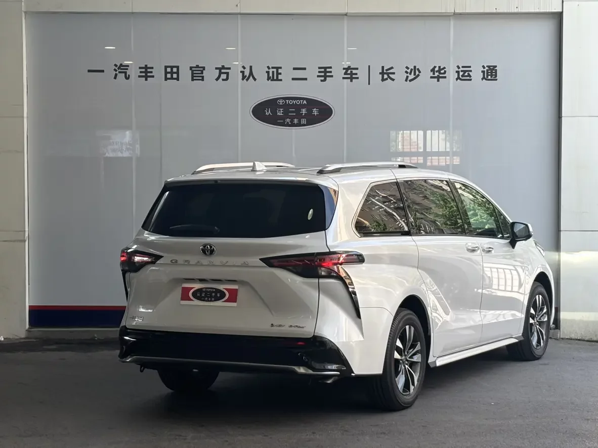 Toyota Granvia