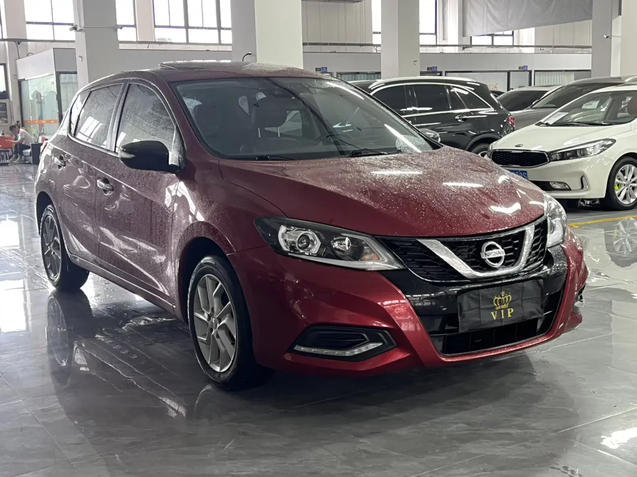 Nissan Tiida