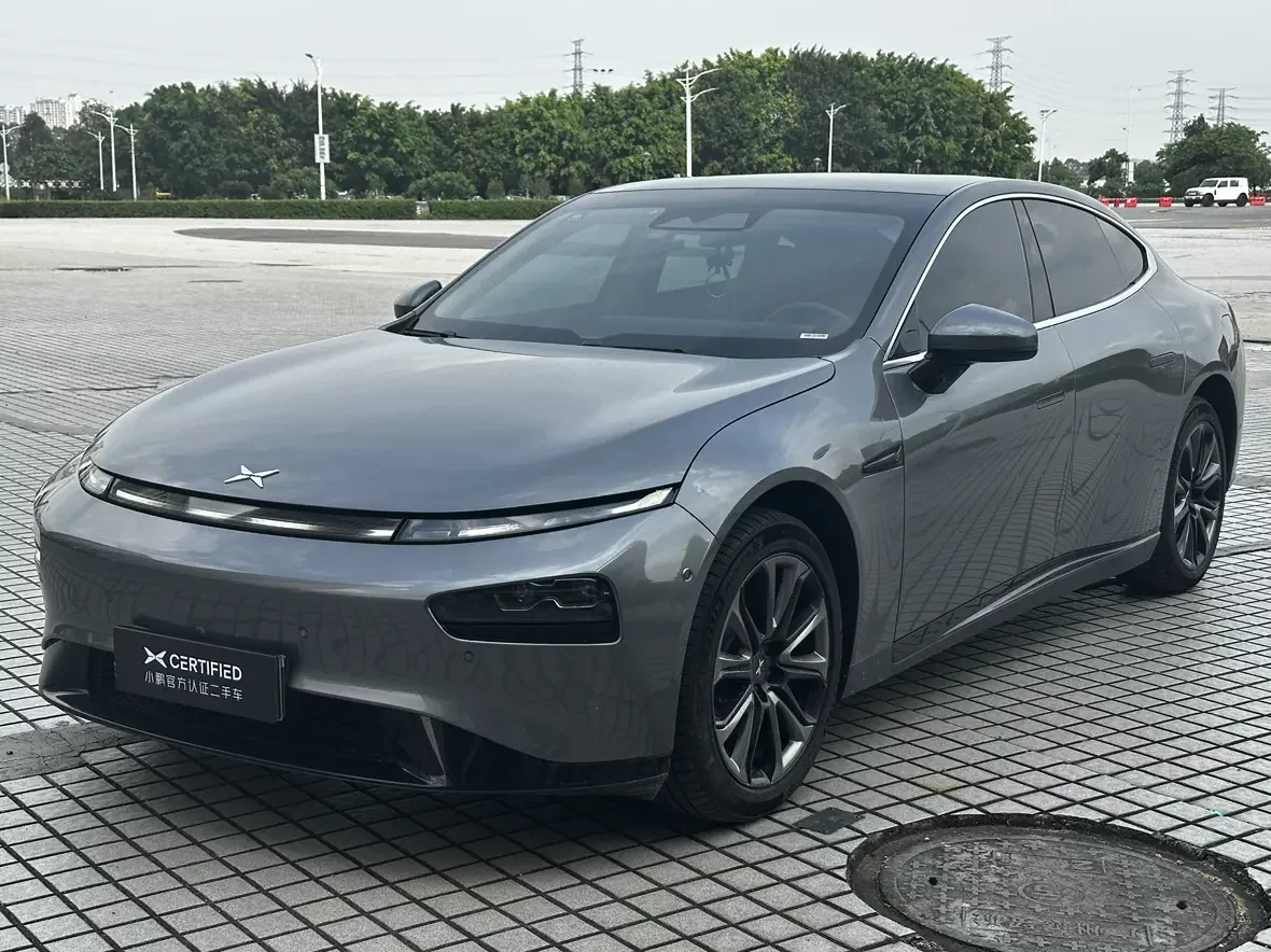 Xpeng P7
