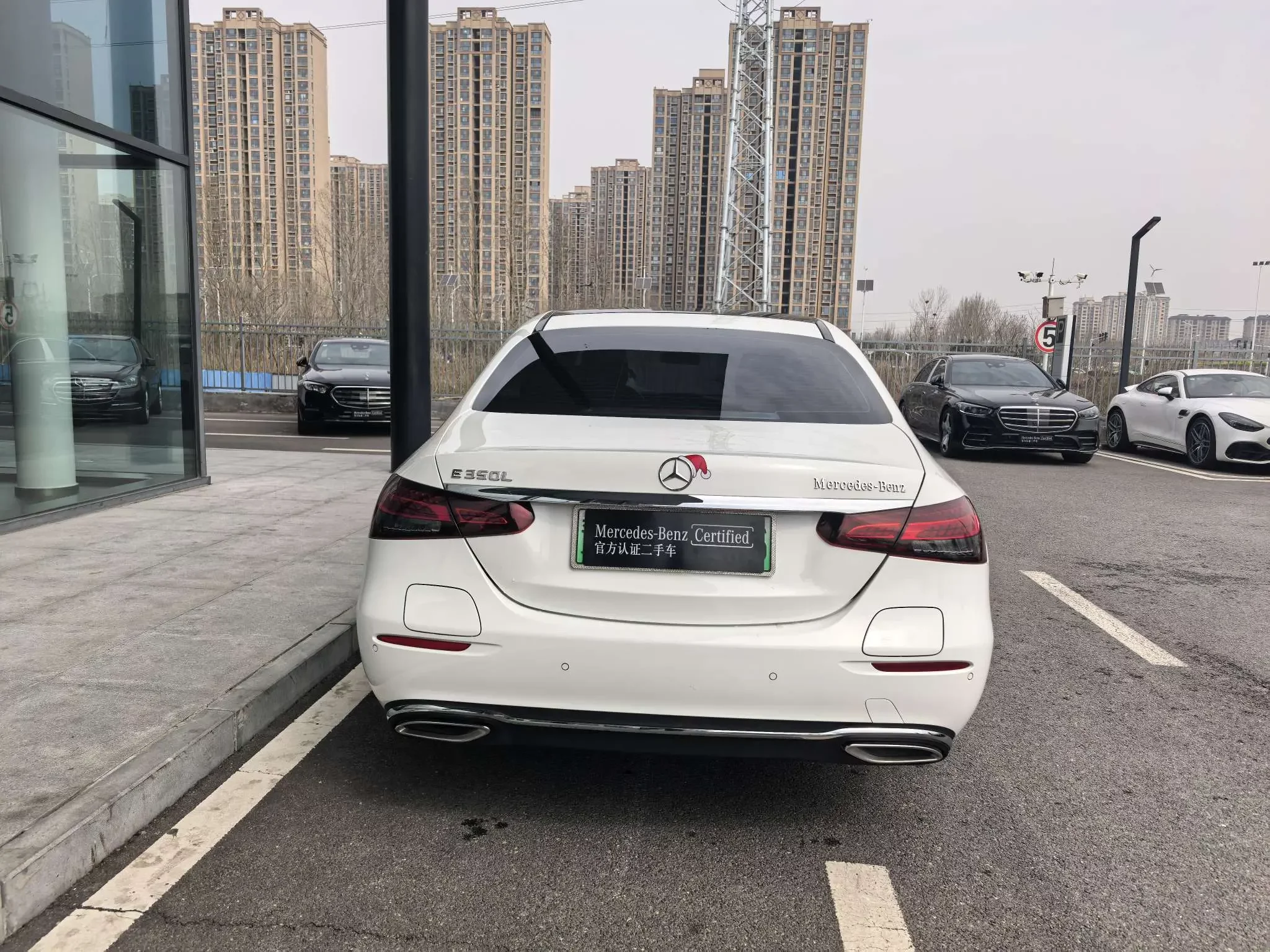 Mercedes-Benz E-Class PHEV