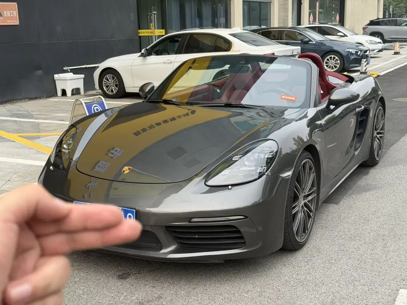 Porsche 718
